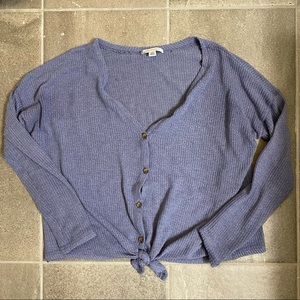 American Eagle Long Sleeve Knot Front Button Up